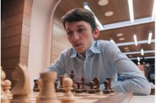 Григорий Опарин шахматист фото